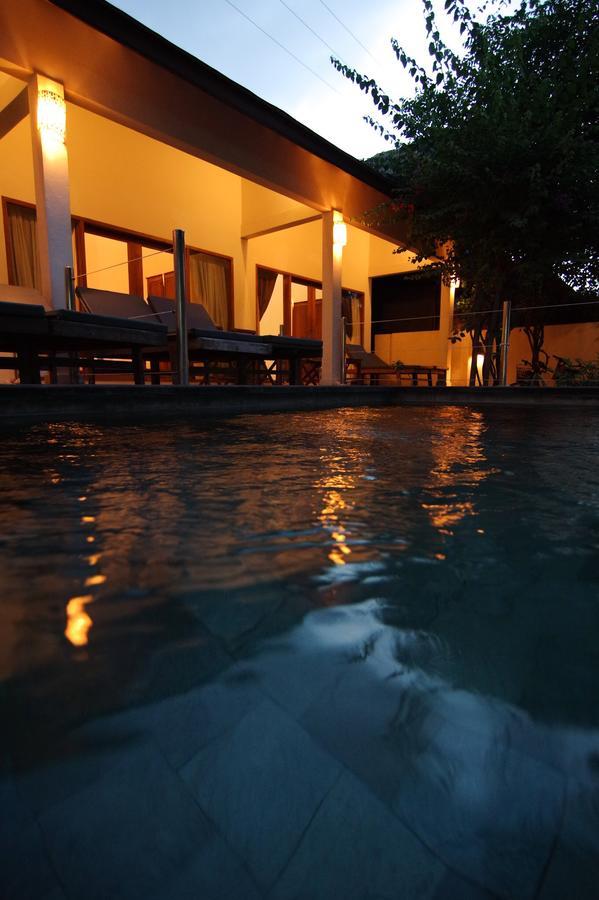 Kelapa Kecil Hotel Gili Trawangan Exterior photo